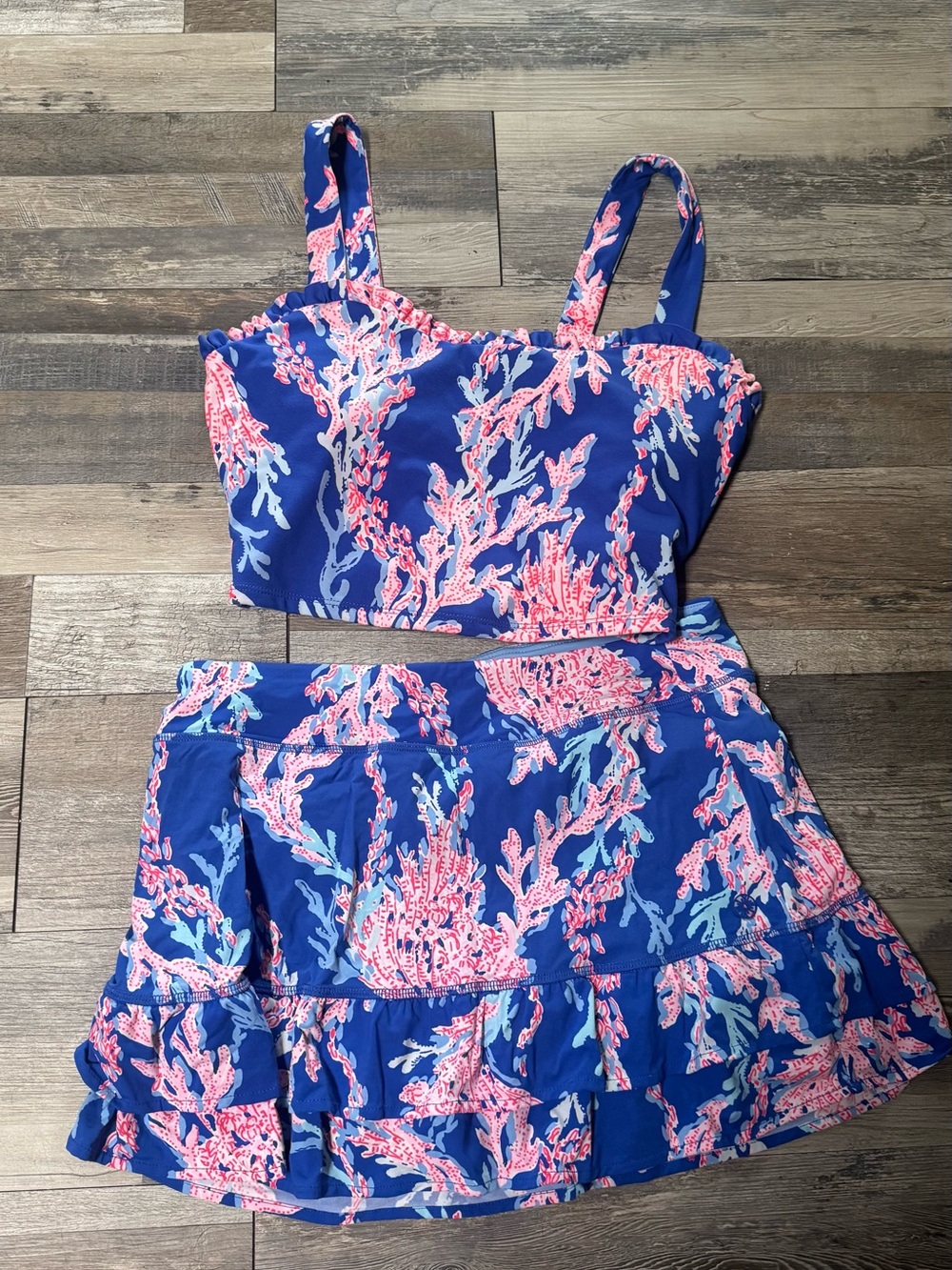 Lilly Pulitzer luxletic medium Blue Coral-Print Skort Set